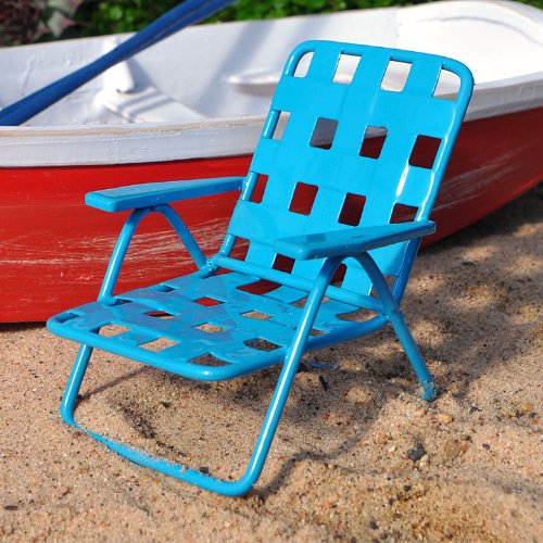 miniature lawn chair