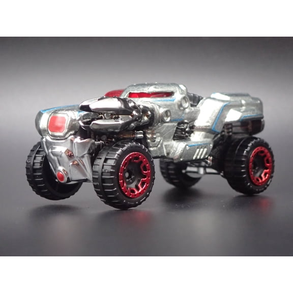 Open Box CYBORG DC COMICS CHARACTER CARS 1:64 SCALE DIORAMA DIECAST MODEL CAR