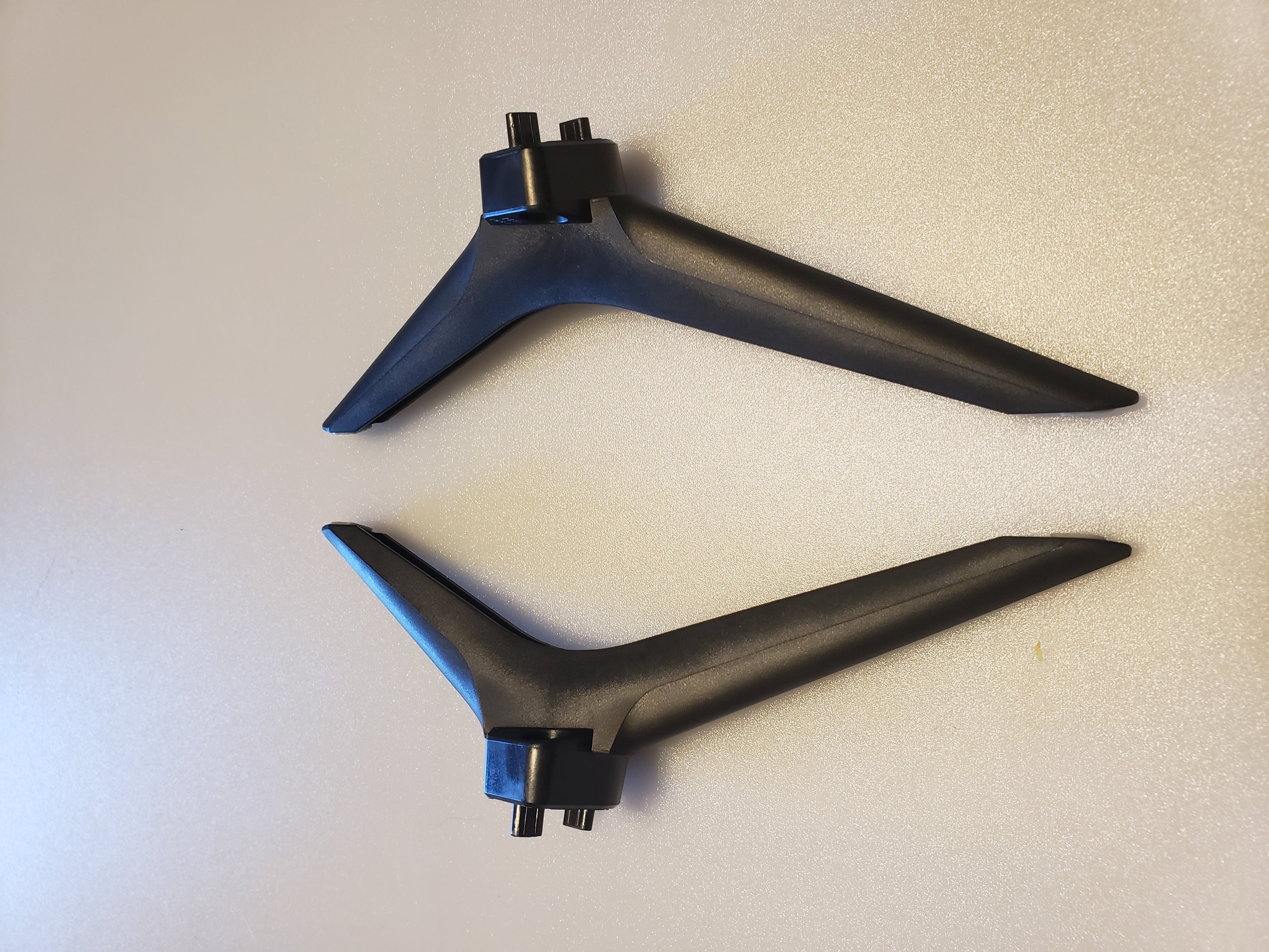 Hisense 43R6E3 43H6570G 43R6090G 43A6GX3 43R7G5 43R6E4 Stand Legs W