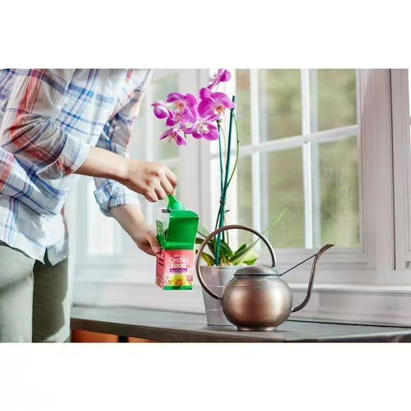 8 oz. Water-Soluble Orchid Plant Food
