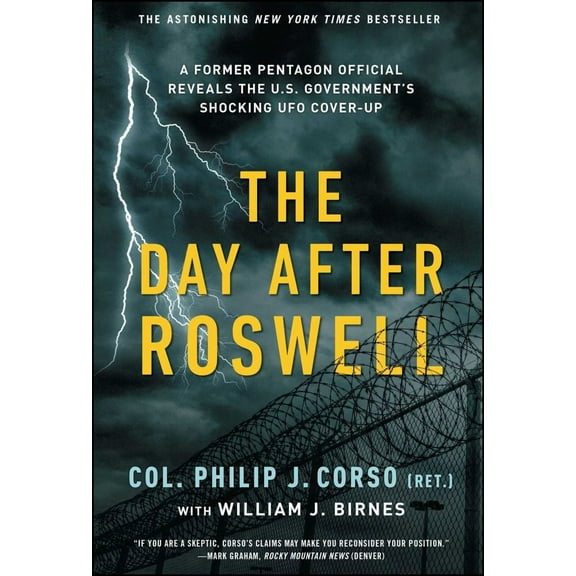 The Day after Roswell (Paperback)