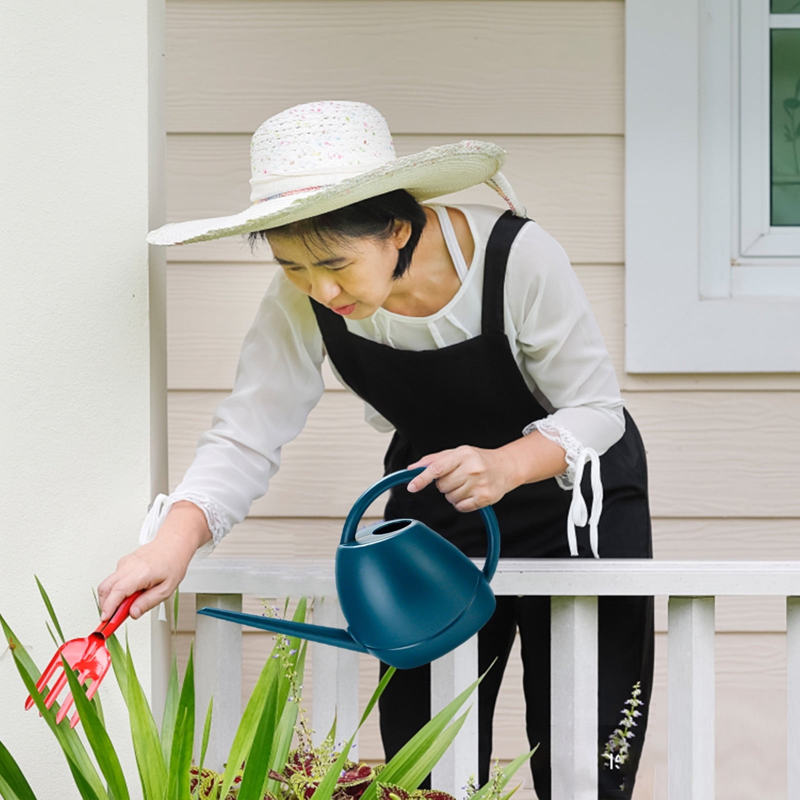 35L Garden Watering Can Long Spout Detachable Shower Head Indoor Outdoor Flower Pot Lightweight Design