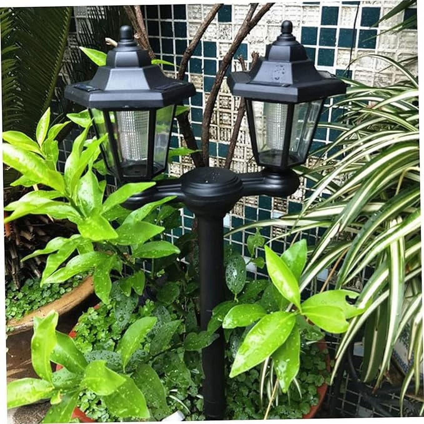 Lingouzi Solar Plug Light Suitable for The Garden, Black