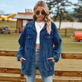 thumbnail image 4 of Chaquetas Vaqueras para Mujer, Modernas Chaquetas Vaqueras Estilo Camionero con Botones, Mangas Largas y Dobladillo Deshilachado. Azul Profundo M, 4 of 10