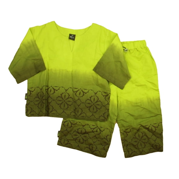 Pre-Owned Life Baby Girls Green Apparel Sets size: 3T (Excellent)