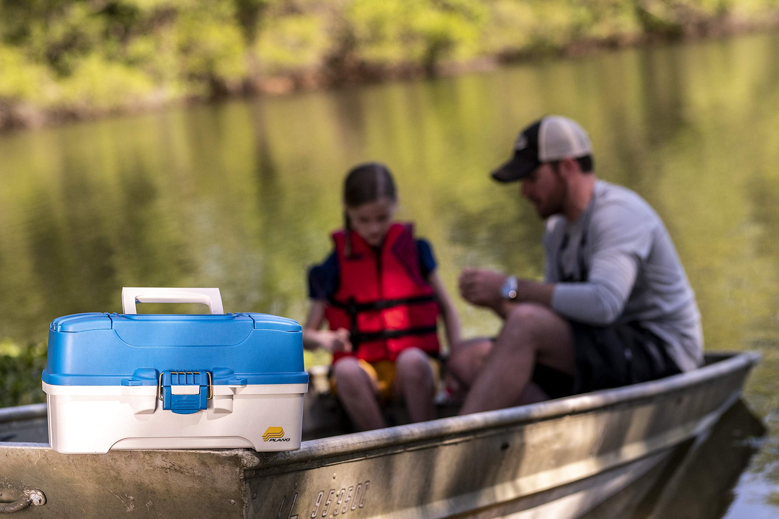Plano Synergy Fishing Ready Set Fish 180 Piece Tackle Box, Medium, Blue / White