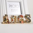 thumbnail image 3 of A Broche de perlas barrocas con diamantes de imitación y letras en inglés, Pin de solapa con alfabeto de cristal para mujer, 3 of 4