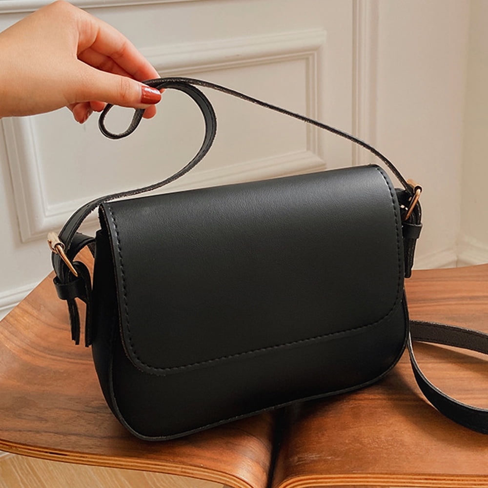 Loop | Women's crossbody bag in leather color black – Il Bisonte