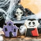 thumbnail image 3 of Cortador De Galletas Vampiro Y Casa Embrujada Negro, 3 of 3