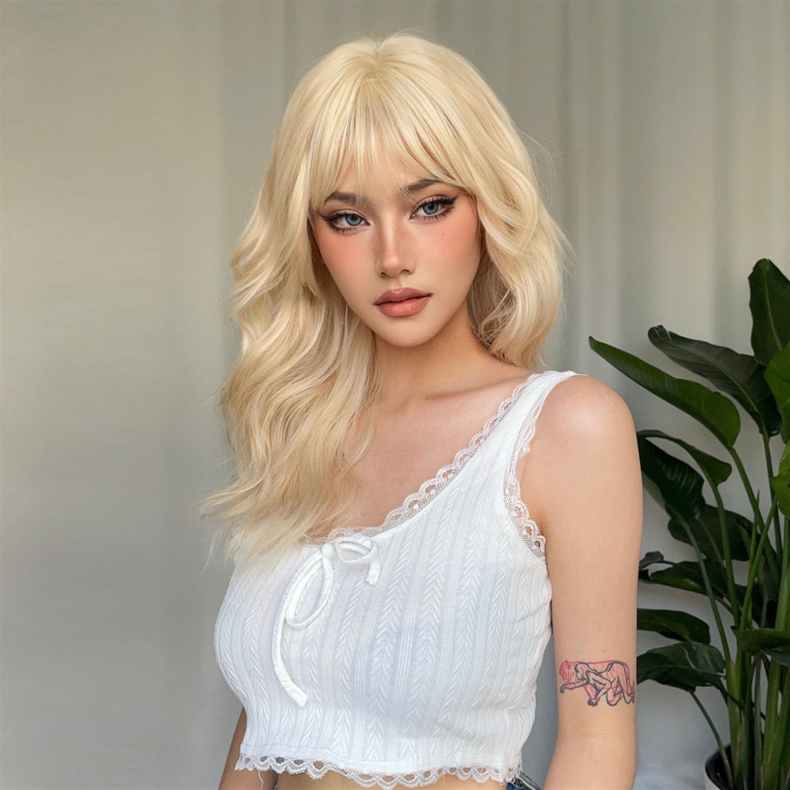 Long Wavy Blonde Synthetic Wigs for Women Platinum Daily Natural Hair Wigs With Bangs Heat Resistant Cosplay Wigs