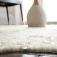 thumbnail image 4 of Safavieh Faux Cow Hide Daithi Novelty Area Rug, Gray/Beige, 5' x 6'5", 4 of 11