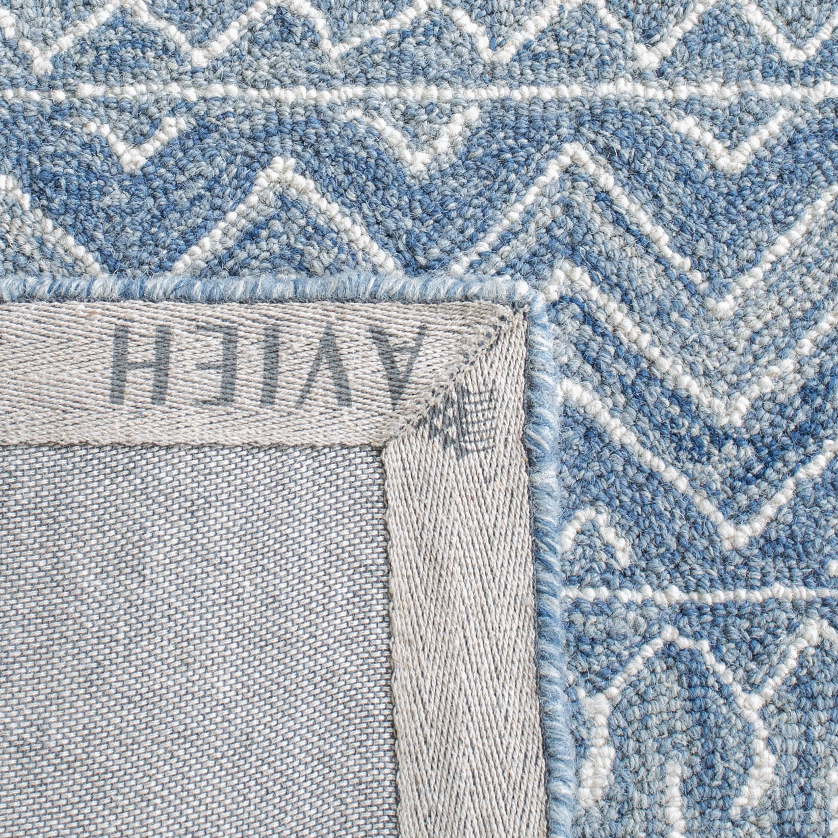SAFAVIEH Micro-Loop Daithi Geometric Area Rug, Blue/Ivory, 10' x 14'
