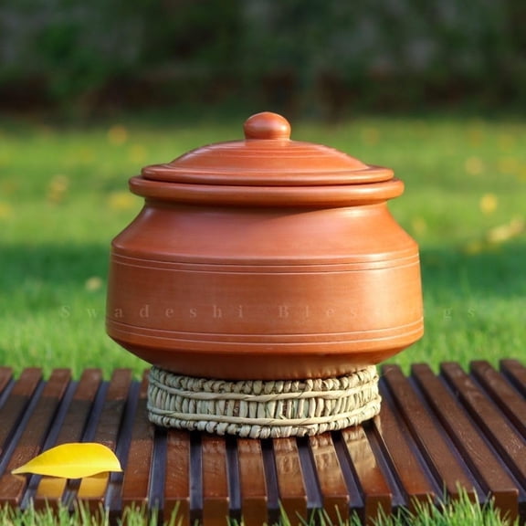 Swadeshi Blessings Unglazed Clay Pot for Cooking with Lid/Clay Cooking Pot/Earthen Pot/Clay Handi/Curry Biryani Pots & Free Ash for Cleaning (3Liters)