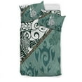 thumbnail image 2 of New Caledonia Bedding Set - Leaves And Turtles, 2 of 6