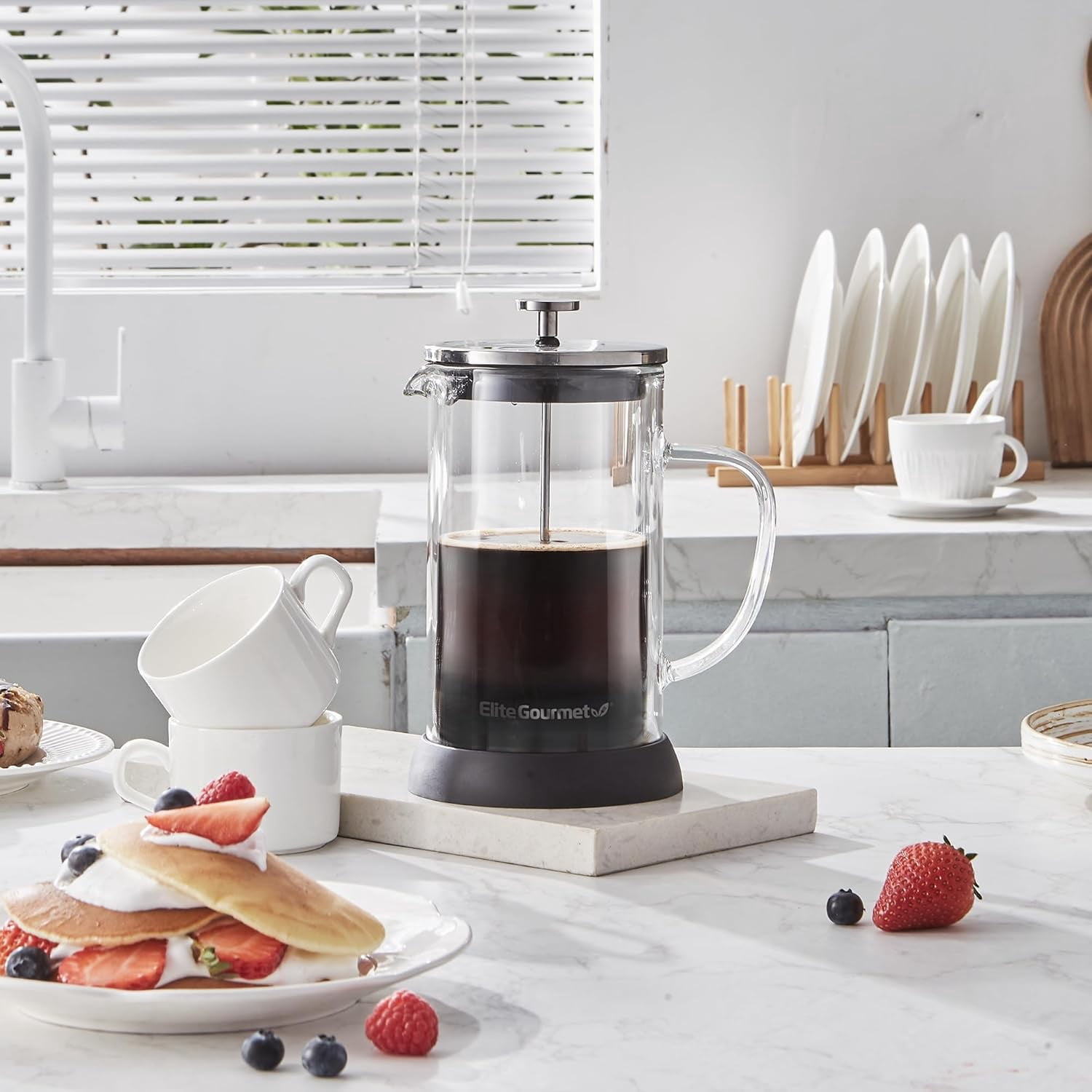 Elite Gourmet FP1223 1 Liter French Press Coffee Maker, Double Wall Insulated Borosilicate Glass Carafe, Dishwasher Safe Stainless Steel Filter/Plunger Assembly, Removable Silicone Base, Easy to Clea