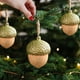 thumbnail image 5 of Colgante Navideño de Madera con Forma de Avellano | Adorno para Árbol de Navidad | Decoración Colgante de Madera | Espuma Verde | 8 X 5,8 Cm | Reutilizable | para Puertas, Paredes y Árboles de Navida, 5 of 6