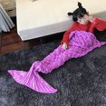 thumbnail image 2 of Manta de cola de sirena para usar, 140 x 70 cm, rosa oscuro, cálida manta para sofá cama para todas las estaciones, edredón para sala de estar, saco de dormir para niños, escamas de pescado, 2 of 5