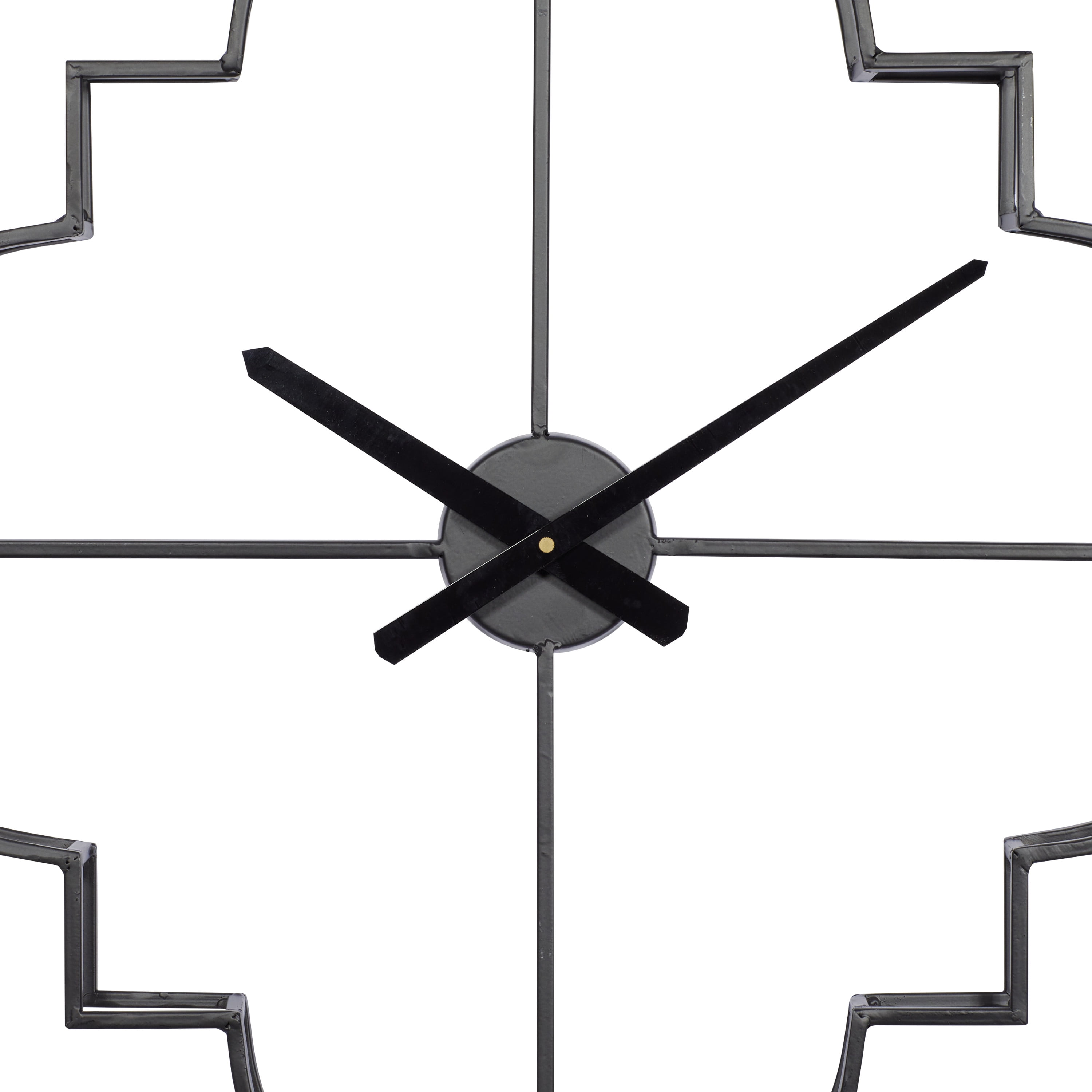 Cosmoliving by Cosmpolitan Black Metal Glam Quatrefoil Inspired Wall Clock 24"W x 24"H