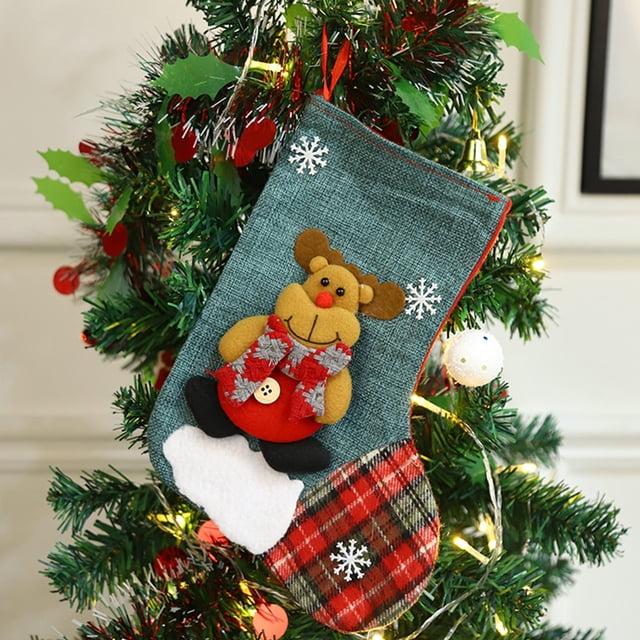 Fiudx Decoración del hogar Medias navideñas tejidas con diseños de Papá Noel y muñeco de nieve Bolsas de regalo rojas ideales para colgar en el árbol de Navidad 2 piezas