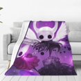 thumbnail image 1 of Couverture de Climatisation Hollow Knight en Micro-Polaire Ultra Douce, Jeté de Plage 80"X60 Pouces, 1 of 8