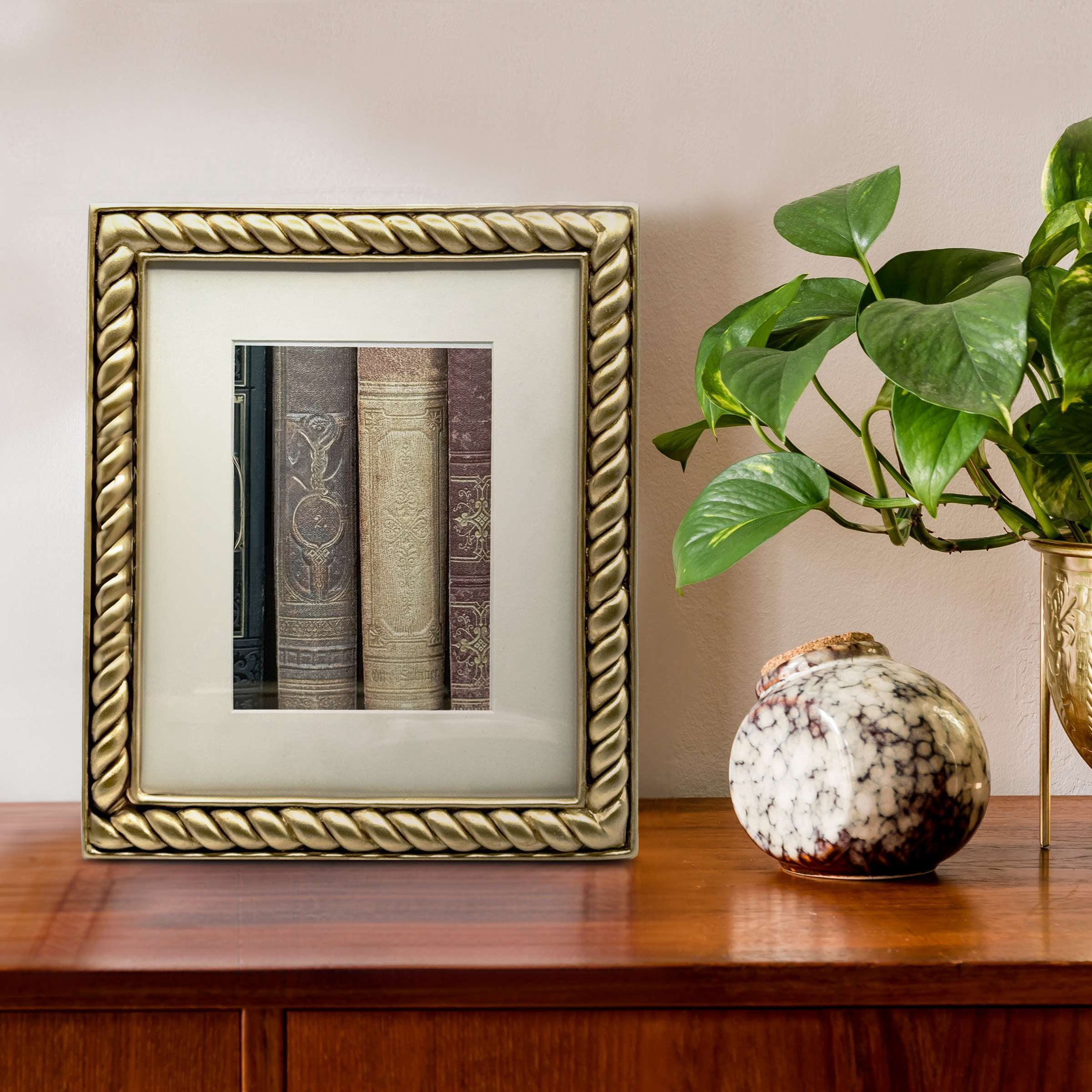 OneDesign Home 8x10 Gold Rope Picture Frame