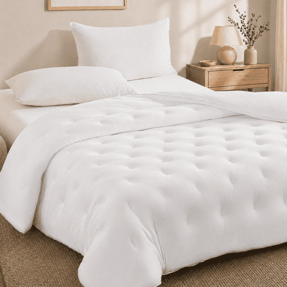 1PC soft thickened quilt solid color double-layer filling fluffier elastic.(White & Twin)