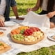 thumbnail image 1 of Bandeja de madera para aperitivos con compartimentos | Bandeja para servir aperitivos con forma de pétalo | Plato para fiestas y reuniones, 1 of 6