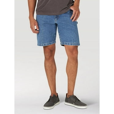 Men's Wrangler Authentics Loose Fit Carpenter Short in Light Stonewash