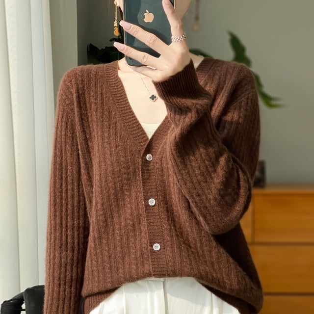 Suéter 100% de lana pura para otoño e invierno, nuevo cárdigan de moda para mujer con agujeros, chaqueta de suéter de punto informal con cuello en V