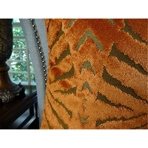 Plutus Brands Plutus Magnetism Handmade Throw Pillow