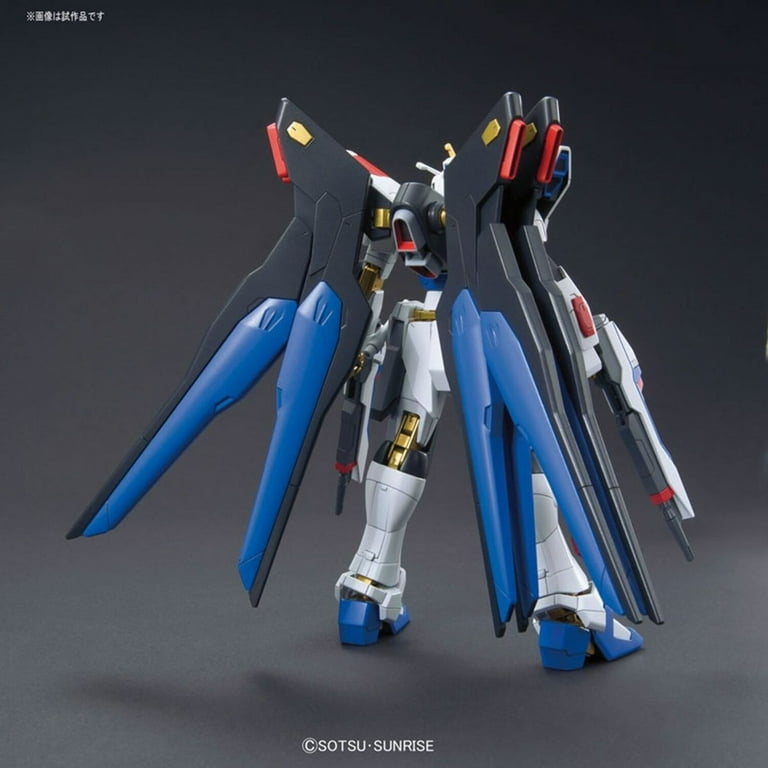 Bandai Hobby SEED Destiny HGCE Strike Freedom Gundam Revive 1/144