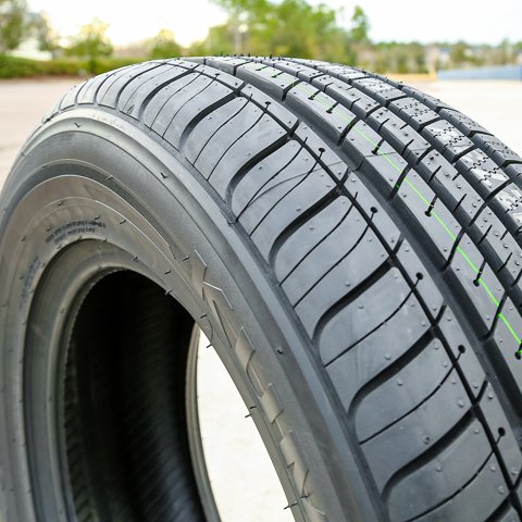 Kumho Tire Kumho Ecsta LX Platinum 205/60R16 96V XL Performance a/s All Season Tire simolary.com 25 Kumho Tire Kumho Ecsta LX Platinum 205/60R16 96V XL Performance a/s All Season Tire Simolary simolary.com 25