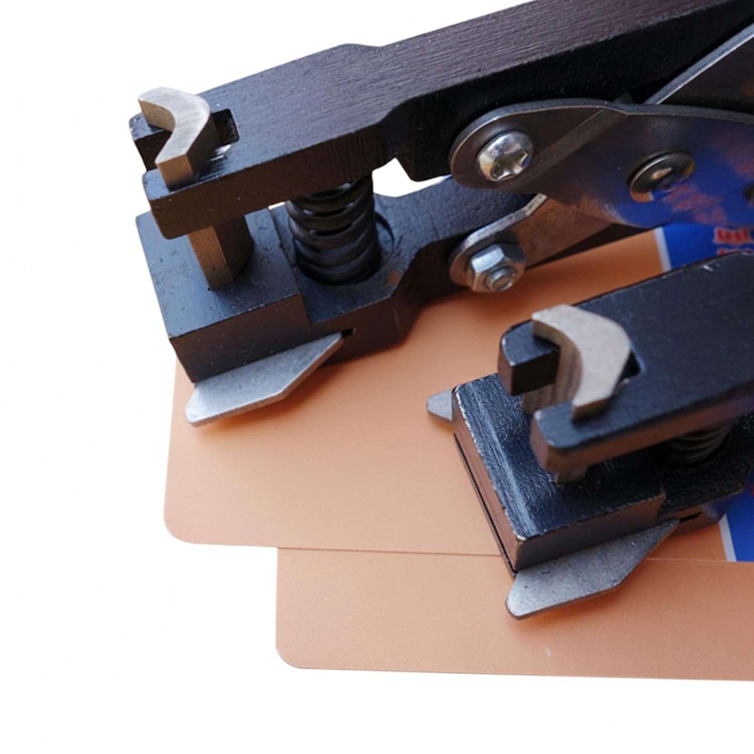 ABPETE R3 Corner Rounder Punch Cutter, Heavy Duty Clipper, 3mm Radius for PVC Card, Scrapbooks and Envelopes