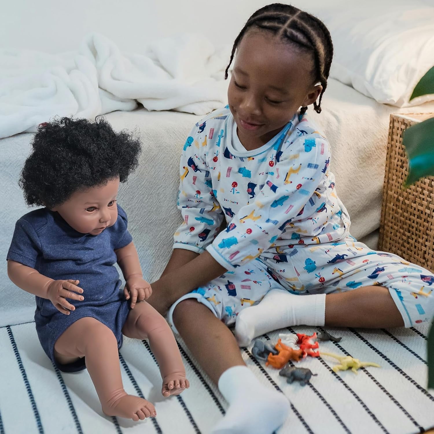 Lifelike Black Reborn Baby Dolls 20 Inch Realistic Newborn Doll Brown Skin African American Baby Doll Curly Hair Toddler Baby Dolls That Look Real Reborn Babies for Gift