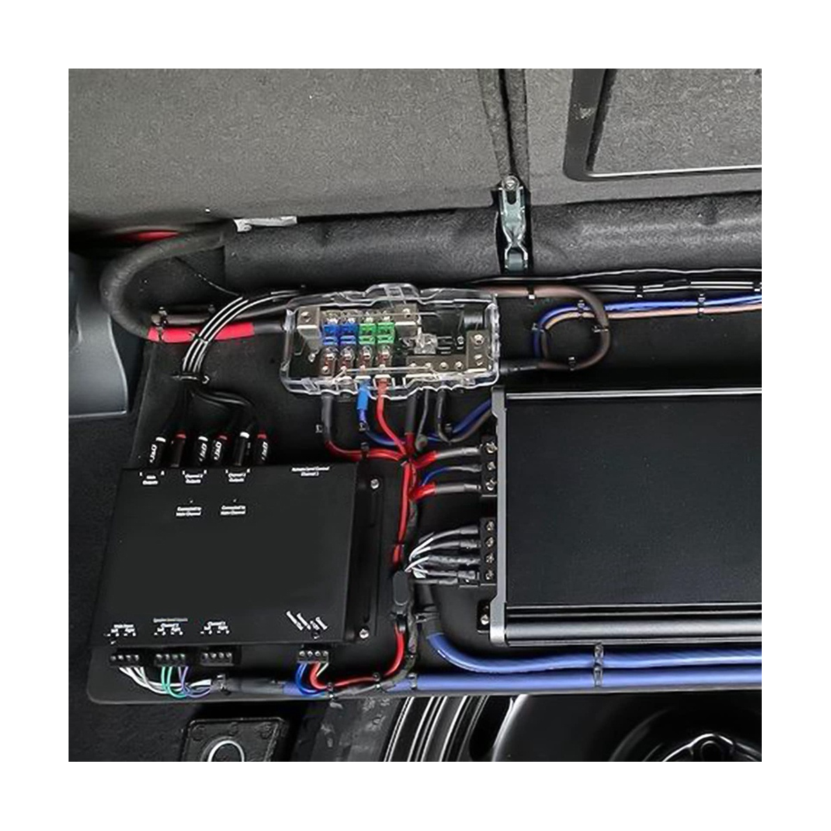 Kicker 46DB4 4-Way Distribution Block – 1/0 AWG In, 4 AWG & 8 AWG Out, Car Audio Power/Ground