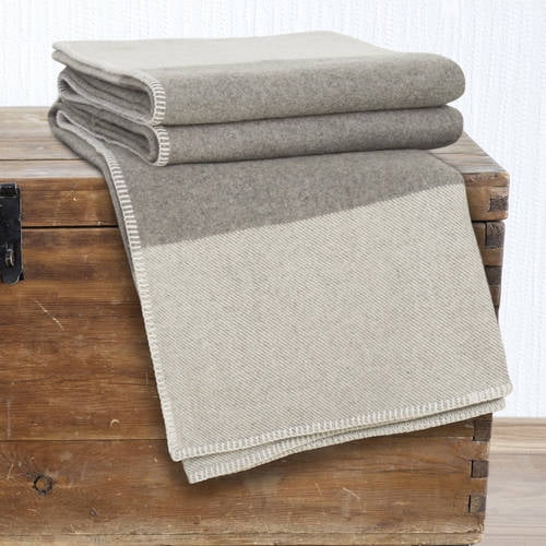 Shop 100-percent Pure Wool Classic Tarten Design Throw ...