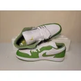 thumbnail image 4 of Ni - ke Ni - ke MEN'S AIR JORDAN 1 LOW SE "CHLOROPHYLL" GREEN/WHITE HF4823-100 SIZZE: 13, 4 of 5