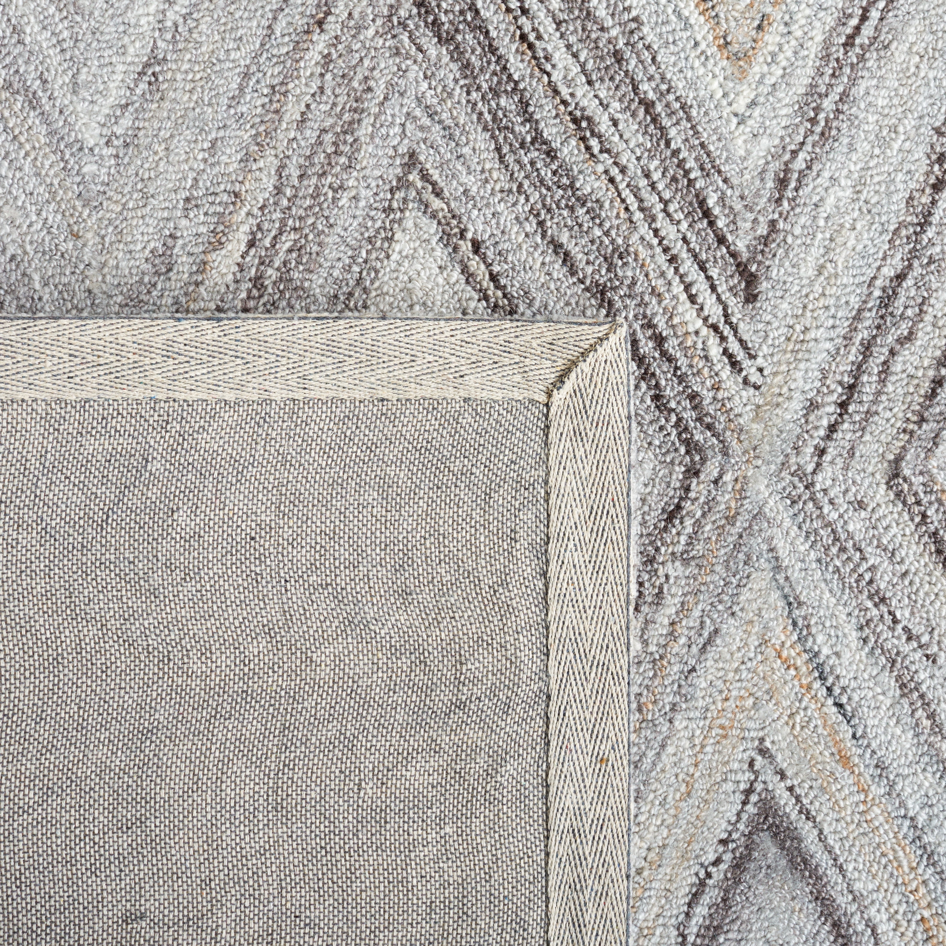 SAFAVIEH Metro Bronte Diamond Runner Rug, Grey/Light Brown, 2'3" x 9'