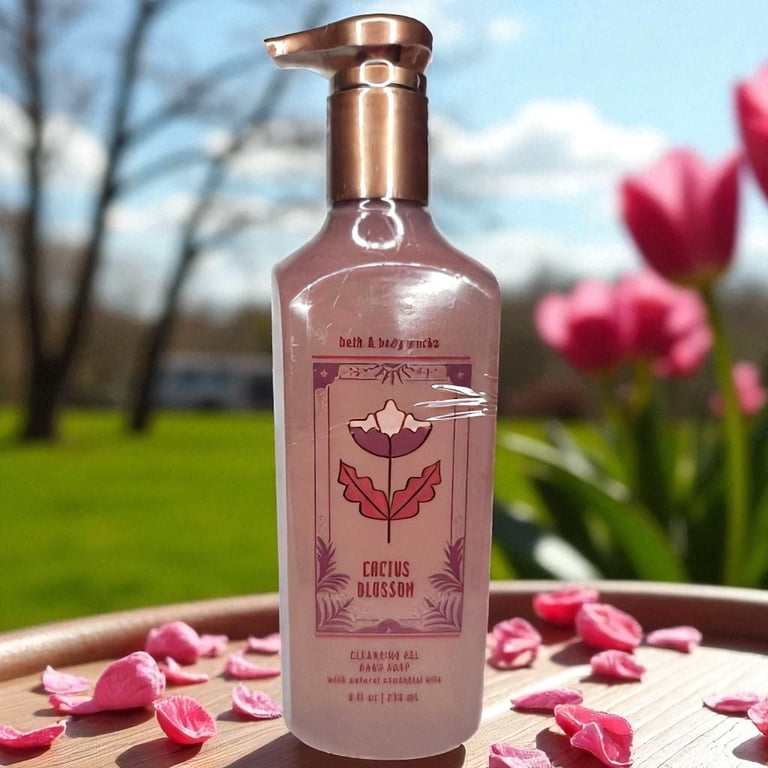 Bath and Body Works Cactus Blossom Cleansing Gel Hand Soap with Natural  Essential Oils (8 fl oz / 236 mL)