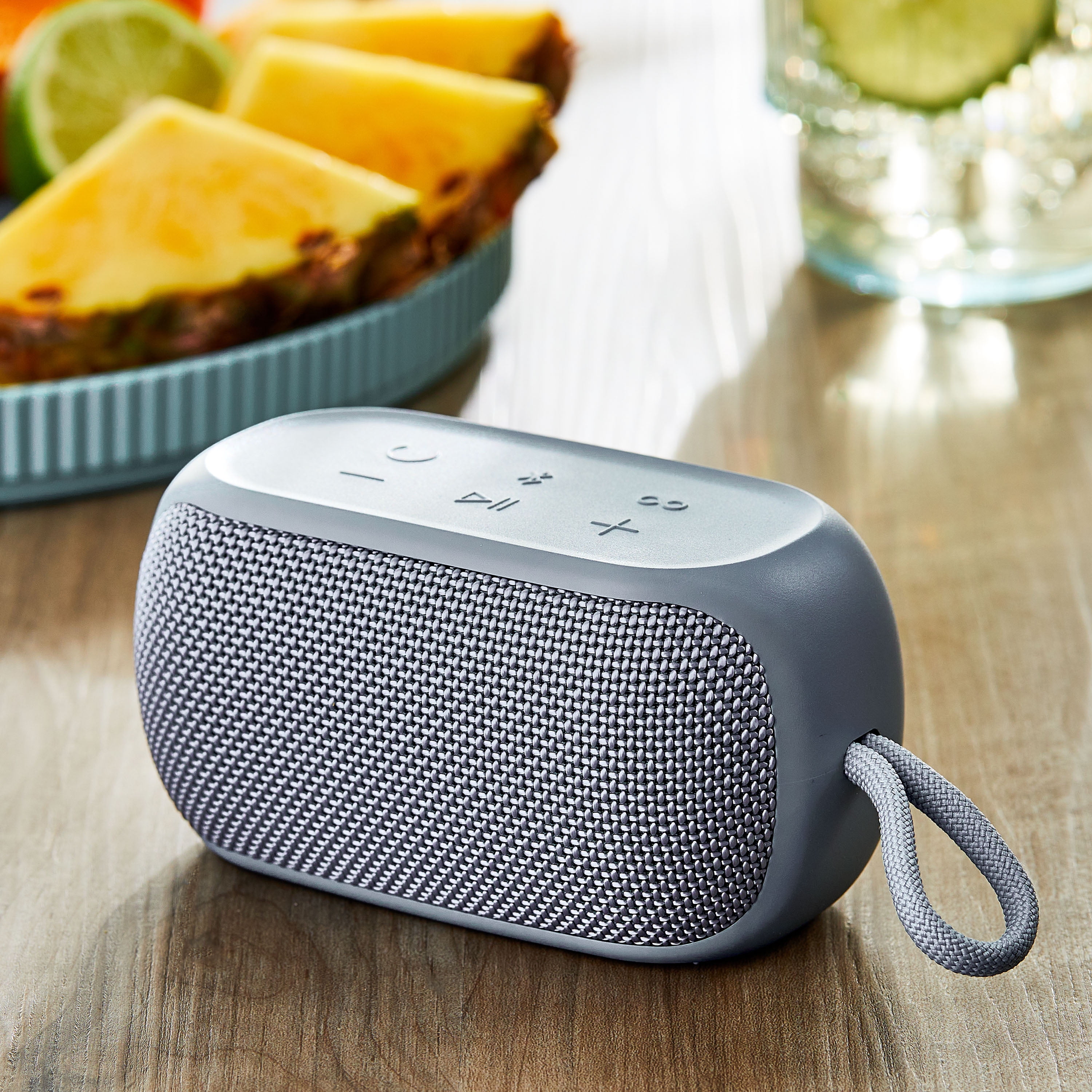 onn. Small Rugged Speaker with Bluetooth Wireless Technology onn. Small Rugged Speaker with Bluetooth Wireless Technology