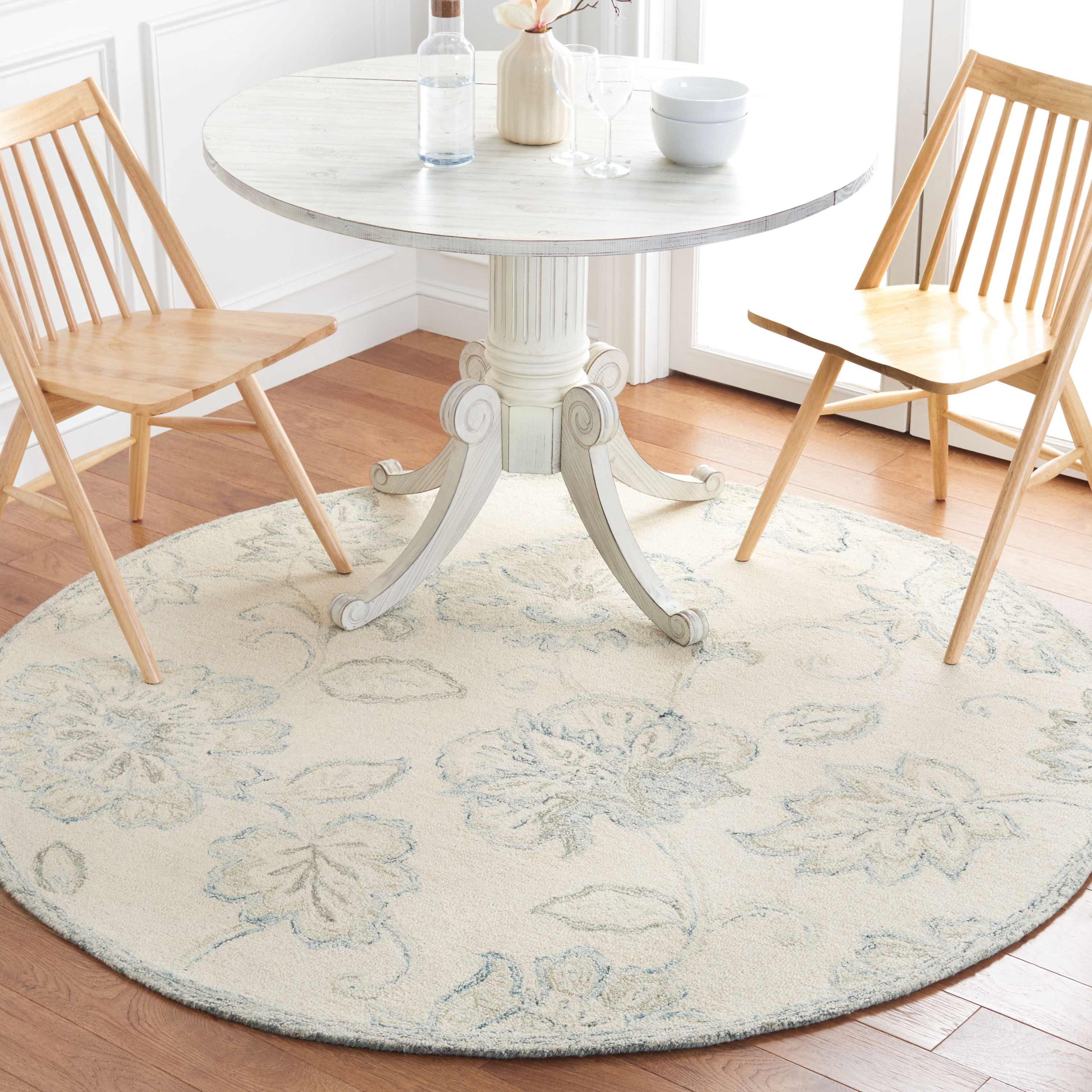 SAFAVIEH Micro-Loop Arda Floral Area Rug, Ivory/Blue, 6' x 6' Round