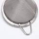 thumbnail image 4 of Paquete de 4 coladores de alimentos pequeños de acero inoxidable, colador de malla fina con mango largo, colador de cóctel para cócteles, hierbas de té, café y bebidas, 4 of 5