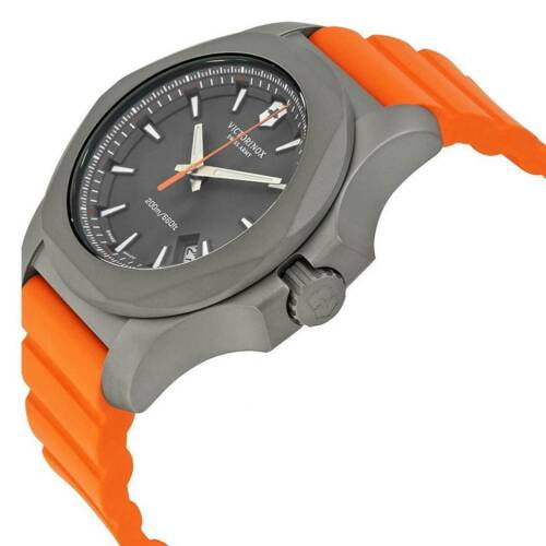 VICTORINOX I.N.O.X 200m防水 スイス最強クラス、200m防水の実用時計【老舗ブランド