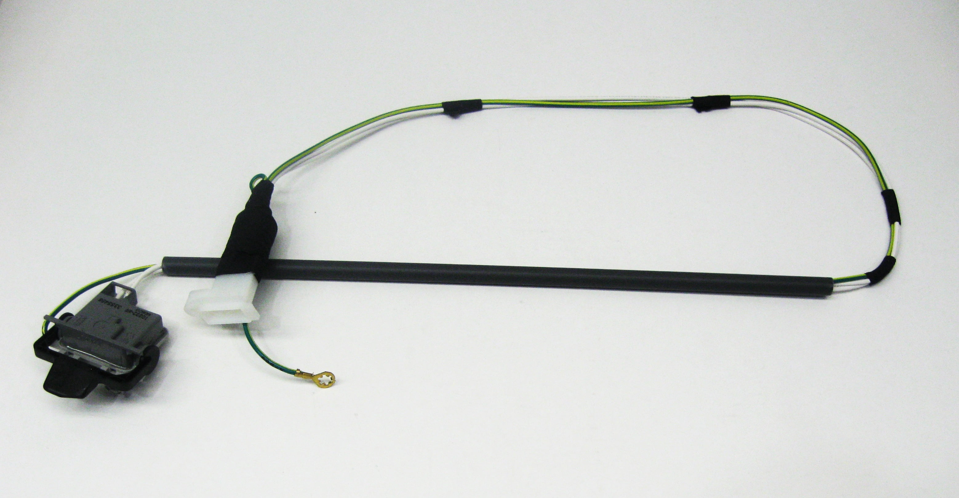 Whirlpool WP3355458 Genuine OEM Lid Switch Assembly
Fits: 3355458