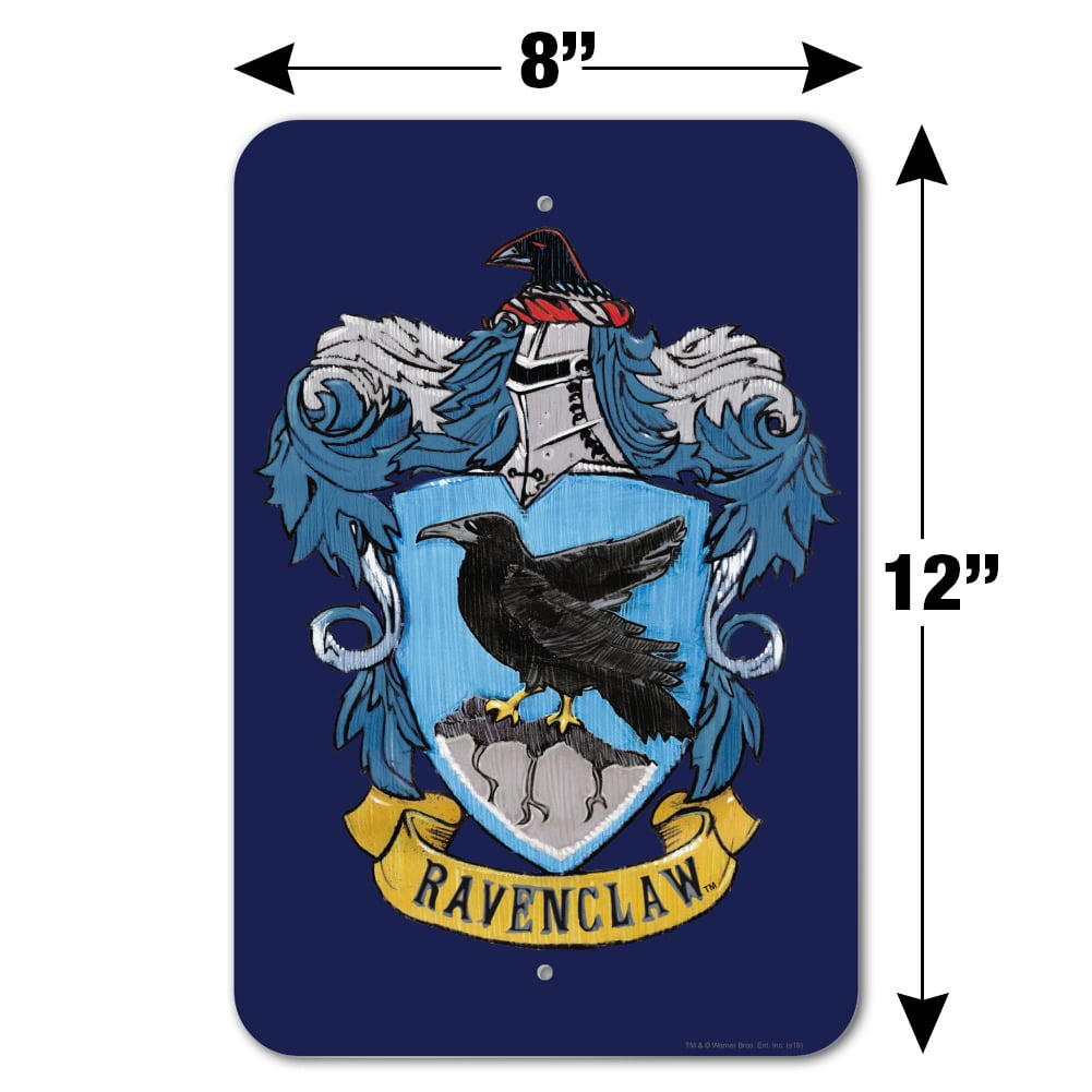 Ravenclaw crest with eagle and hogwarts castle