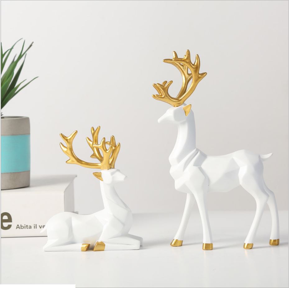 Deer Statue Resin Reindeer Sculpture Nordic Decoration Home Decor Scandinavian Deer Figurines for Indoor Table Decor