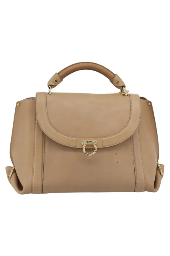 Pre-Owned Salvatore Ferragamo Sofia Rainbow Saddle Leather Beige Leather Handbag