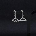 thumbnail image 3 of Pendientes de moda punk para hombre, con borlas de plumas, cadena larga, colgante de acero inoxidable, pendiente de botón, unisex, tendencia rock, hipster, clip para la oreja, regalo, color cruz A, 3 of 5