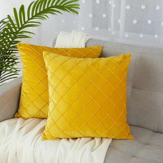 2 Pcs Velvet Throw Pillow Covers, 18 x 18 inch Square Geometric Jacquard Throw Pillow Cases