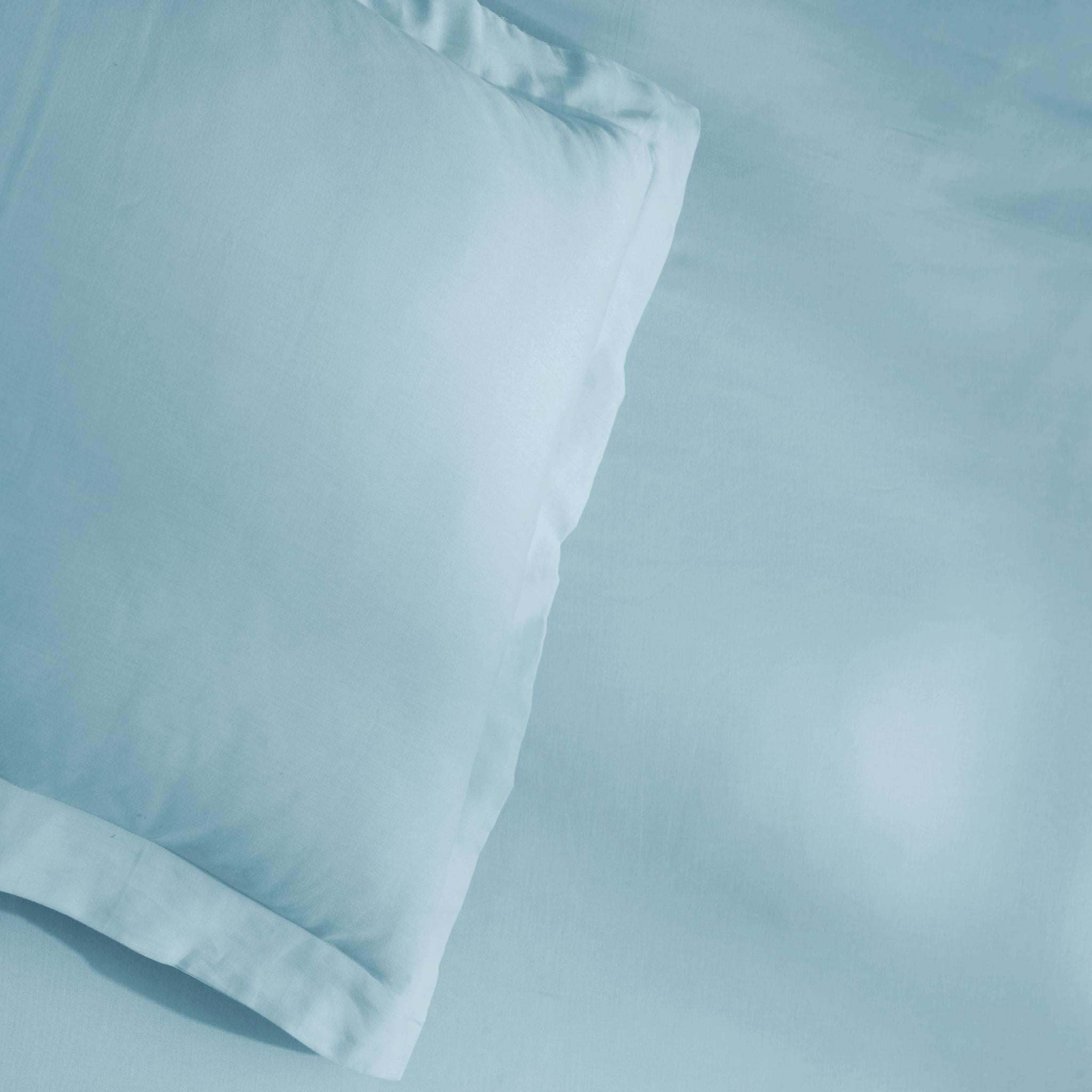 Superior Egyptian Cotton 300 Thread Count Duvet Cover Set, Twin, Light Blue